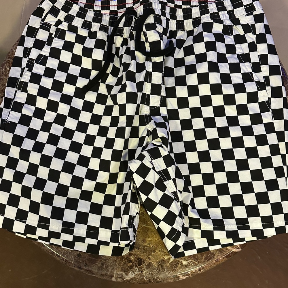 Checkered Black and White Men's Shorts Vans Size XL Range Elastic